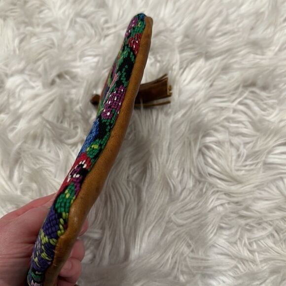 Sabra & Sand Huipile and Leather Floral Tasseled Wristlet - Picture 4 of 16